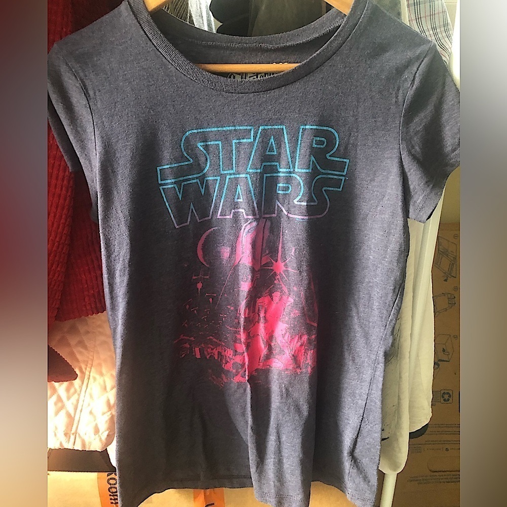 OLD NAVY Star Wars Graphic Tee